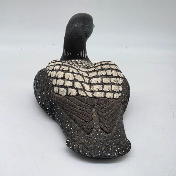 Handcrafted Common Loon Wildlife Figure Detailing Jennings Decoys 10" - Picture 8 of 10